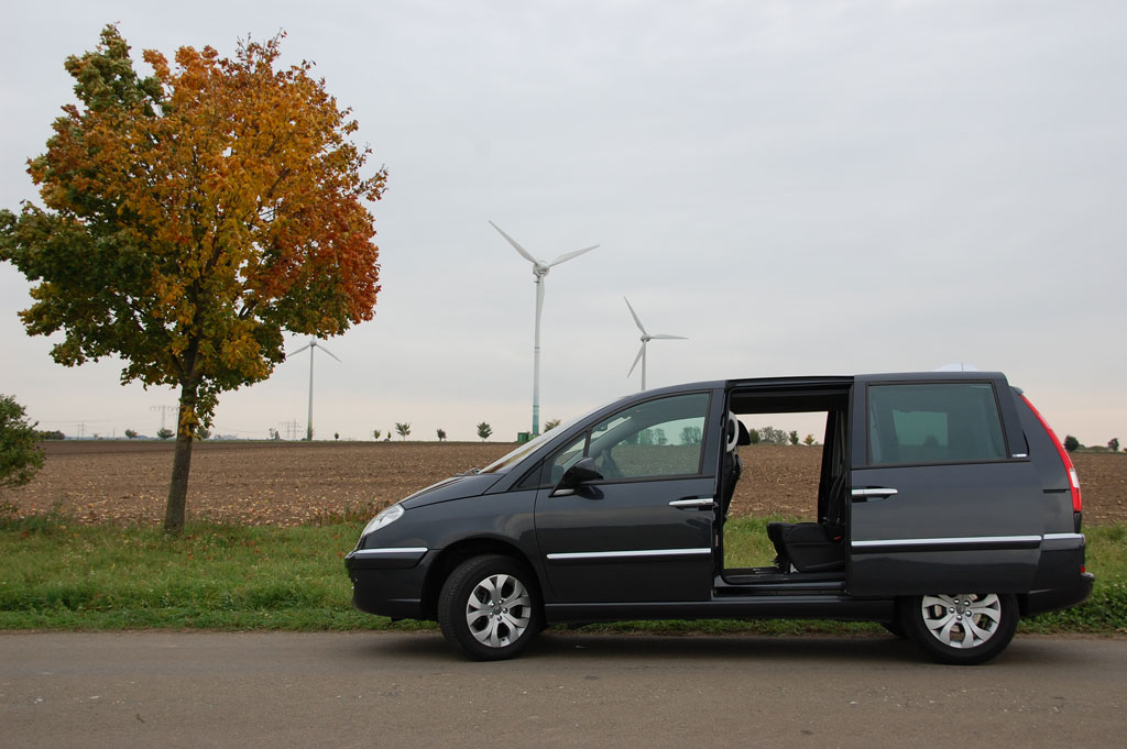 Fahrbericht Citroën C8: Reisen wie Gott in Frankreich