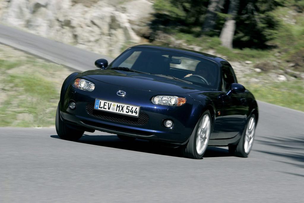 Fahrbericht Mazda MX-5 Roadster Coupé: Sportliches Cabrio für jedes Wetter 