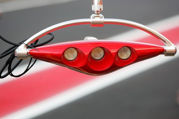 Ferrari kehrt zum Lollipop zurück: Weg mit der Ampel
