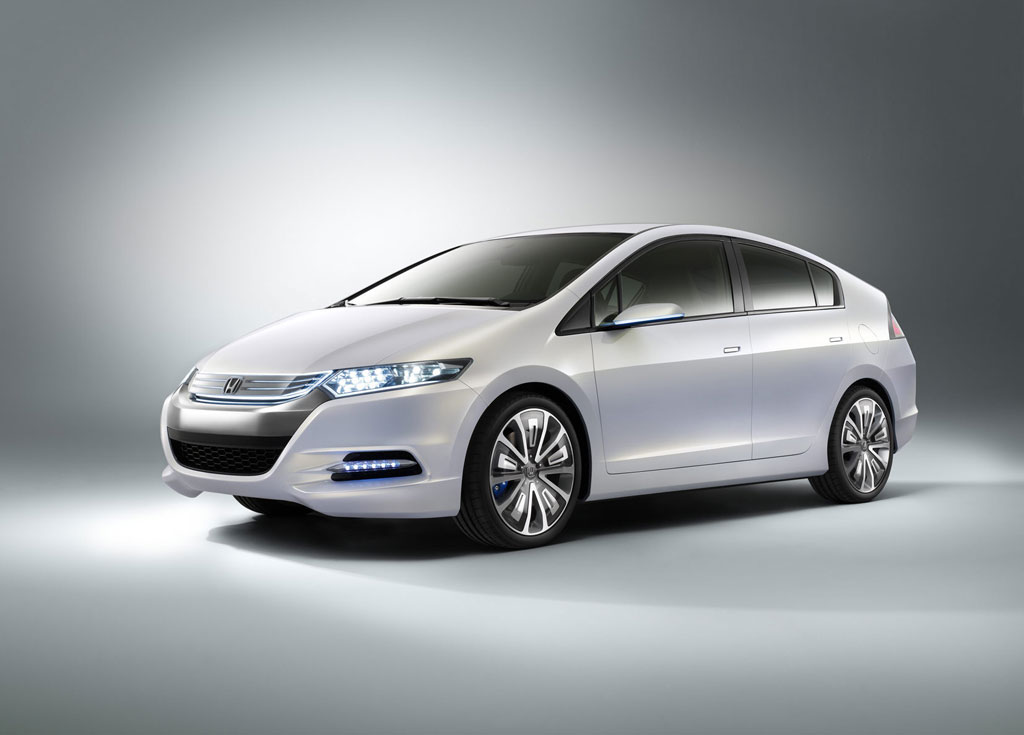 Honda startet Hybridoffensive: Ausbau auf vier Modelle bis 2012 