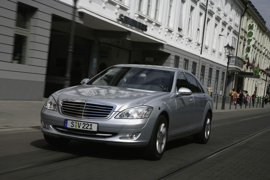 Mercedes-Benz S 600 Guard