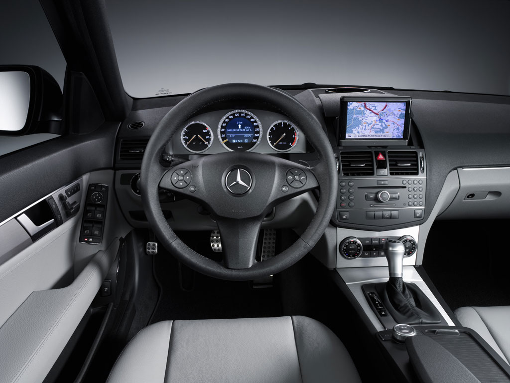 Mercedes-Benz stellt C 350 CGI Blue Efficency vor