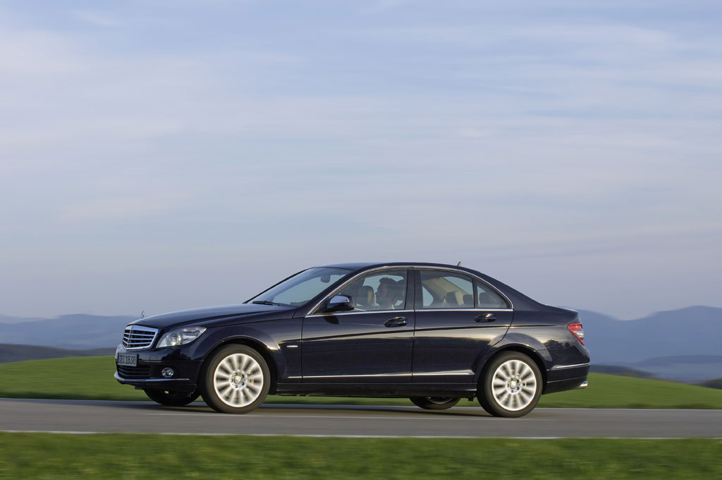 Mercedes-Benz stellt C 350 CGI Blue Efficency vor