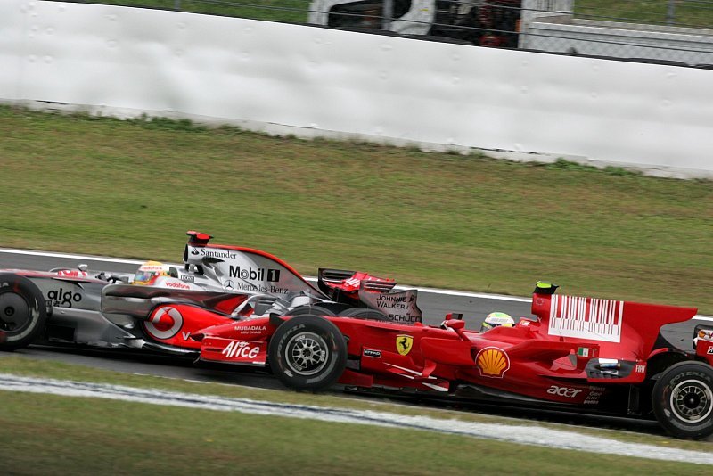 Montoya rät Hamilton zu Abstand von Massa: Wegbleiben oder vorbeilassen