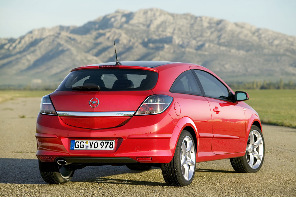 Opel Astra GTC