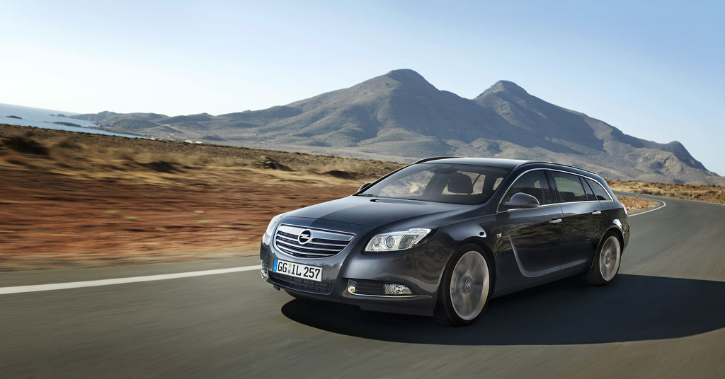 Opel Insignia Kombi ab 23 990 Euro 