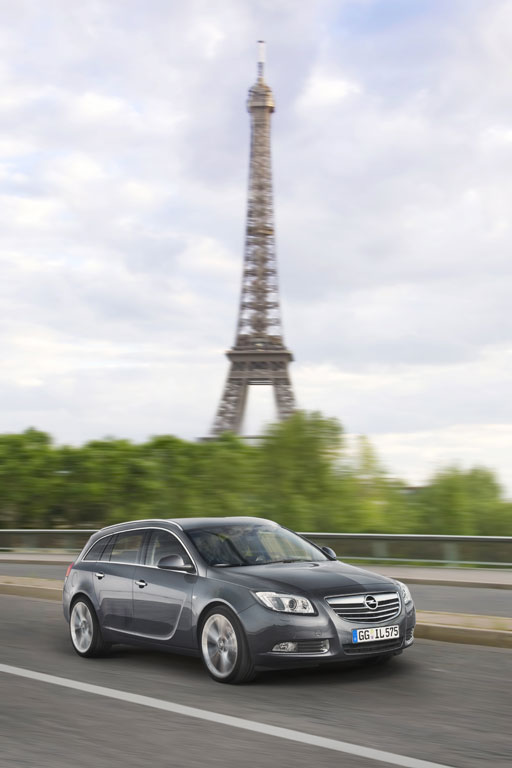Opel Insignia Kombi ab 23 990 Euro 