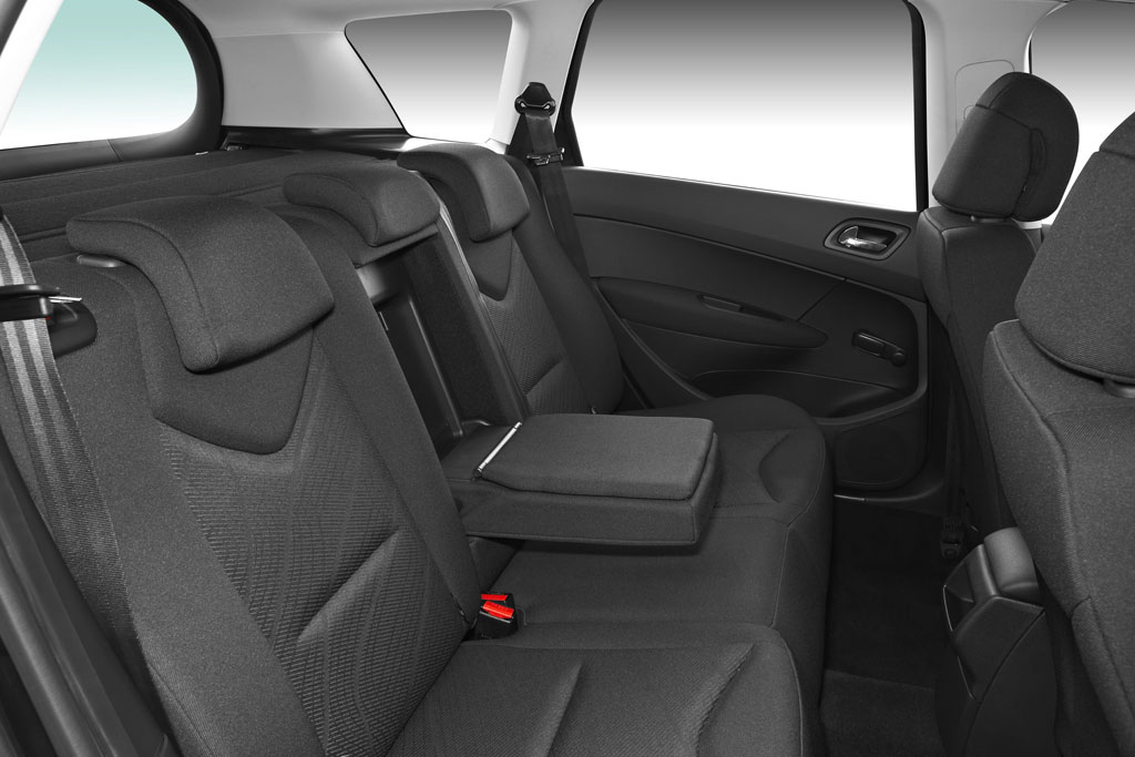 Peugeot 308 fährt 1689 Kilometer mit einer Tankfüllung