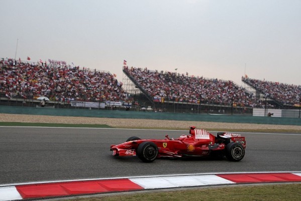 Räikkönen sieht den Druck auf McLaren: Sie haben mehr zu verlieren