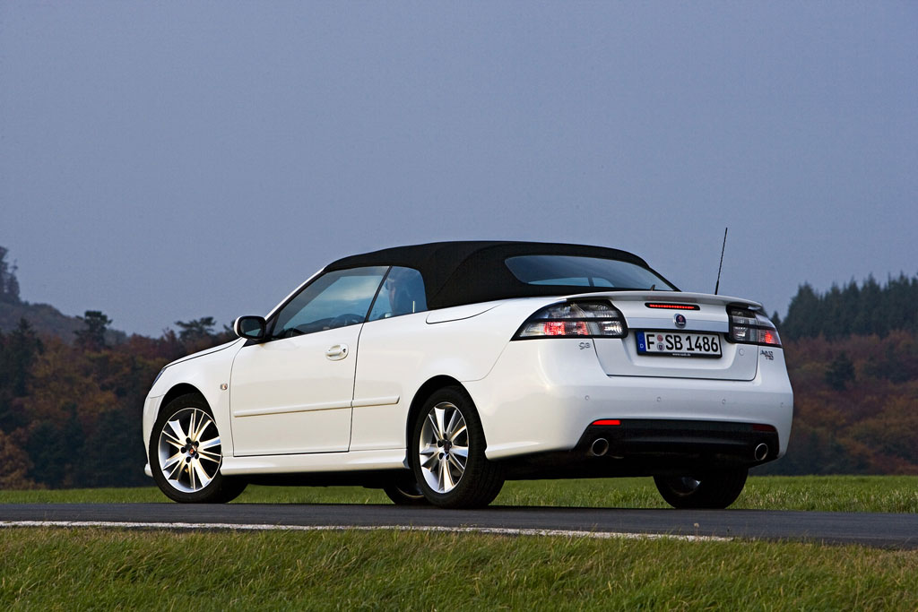 Saab 9-3 Cabrio – Der Herbst ist farbenfrohSaab 9-3 Cabrio – Der Herbst ist farbenfroh