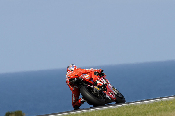 Stoner klar Warm-up-Schnellster: Rossi problemfrei