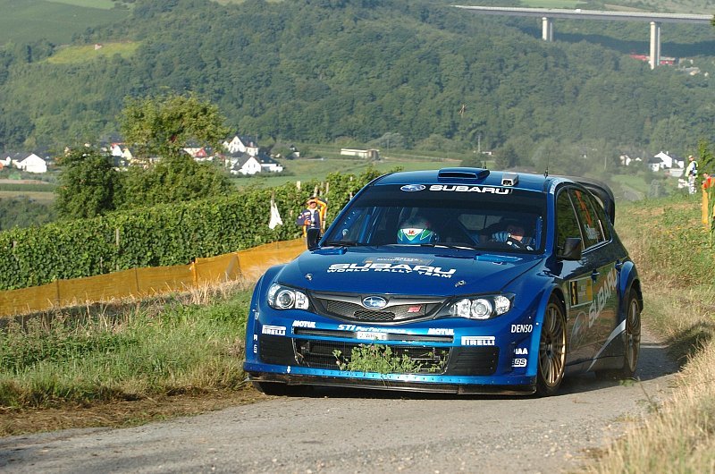 Subaru vor Rallye Spanien: Hohe Querbeschleunigungen