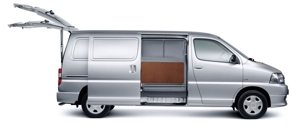 Toyota Hiace GL jetzt auch mit Allradantrieb