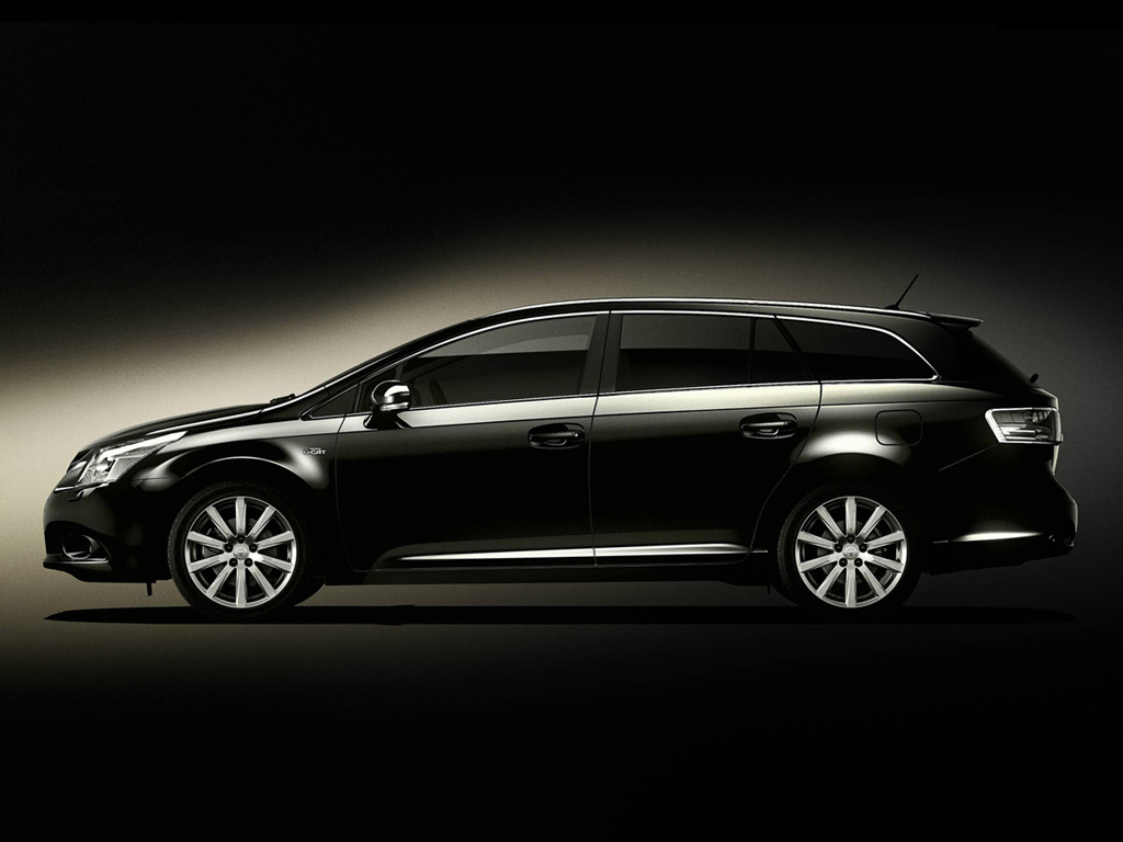Toyota stellt den neuen Avensis vor
