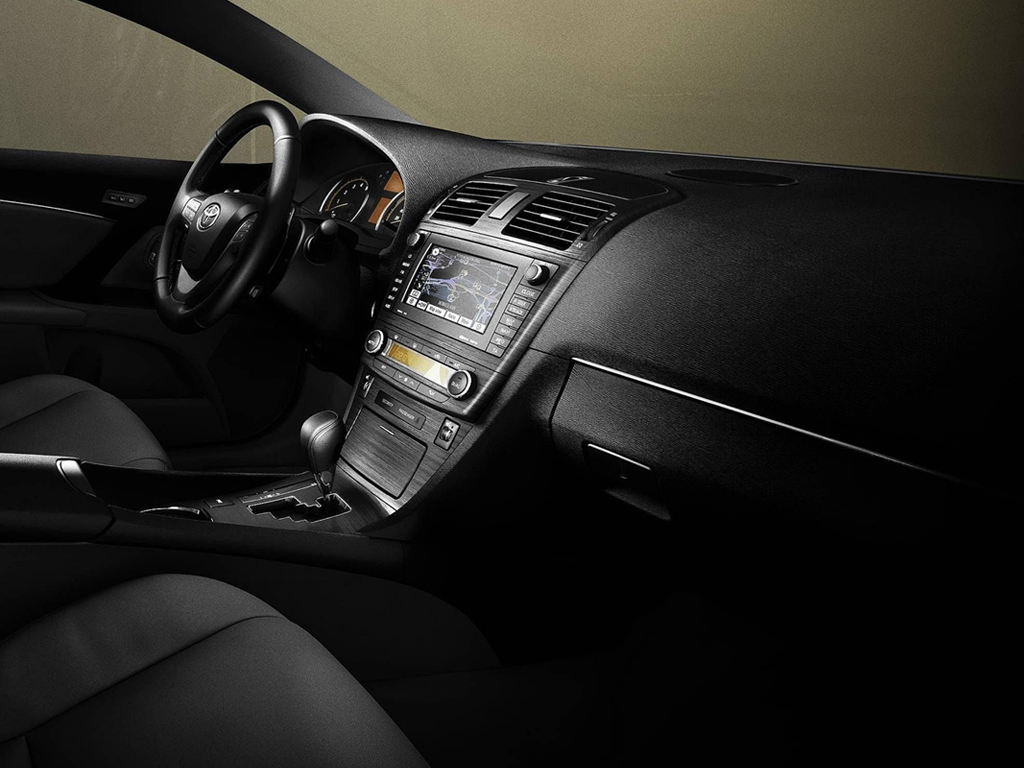 Toyota stellt den neuen Avensis vor
