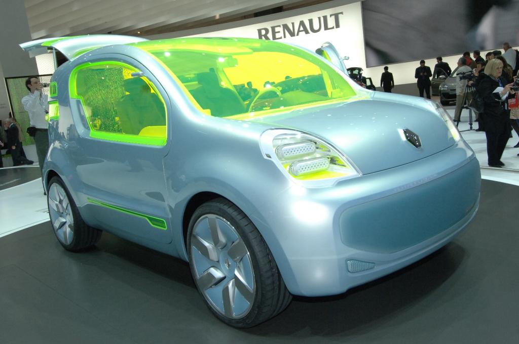 Vier neue Modelle und zwei Studien bei Renault
