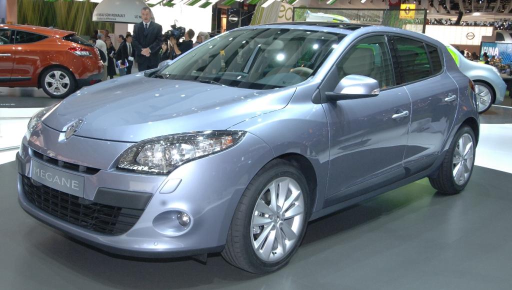 Vier neue Modelle und zwei Studien bei Renault