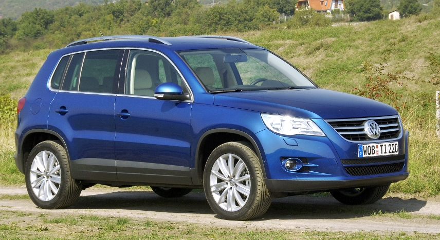 Volkswagen Konzernforschung testet mobiles Internet im Tiguan