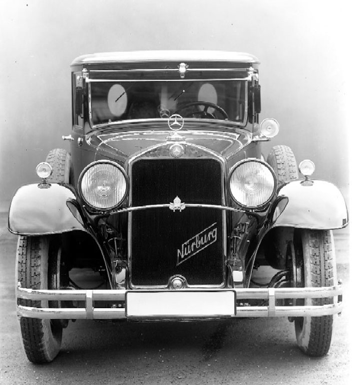 W 08: Vorgestellt auf der Automobilausstellung in Paris 1928 als Mercedes-Benz Nürburg 460; erstes Papamobil - Papst Pius XI.