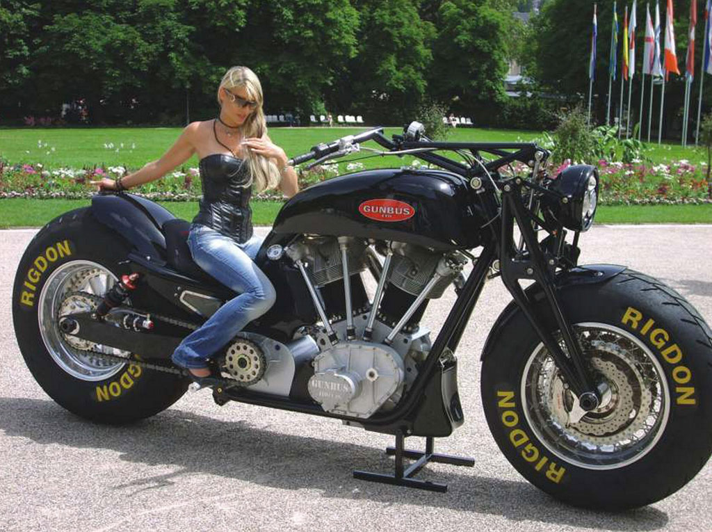 Weltgrößtes Serienmotorrad auf der Intermot