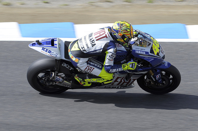 Yamaha noch nicht perfekt: Rossi sucht das Regen-Setup, Lorenzo das trockene