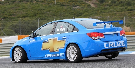 Chevrolet testet den Cruze für die WTCC