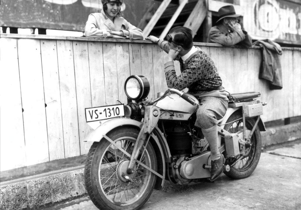Das Motorrad mit dem Opel-Blitz: 80 Jahre Motoclub 