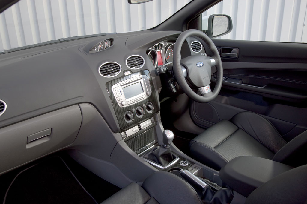 Ford Focus ST (UK) 2008