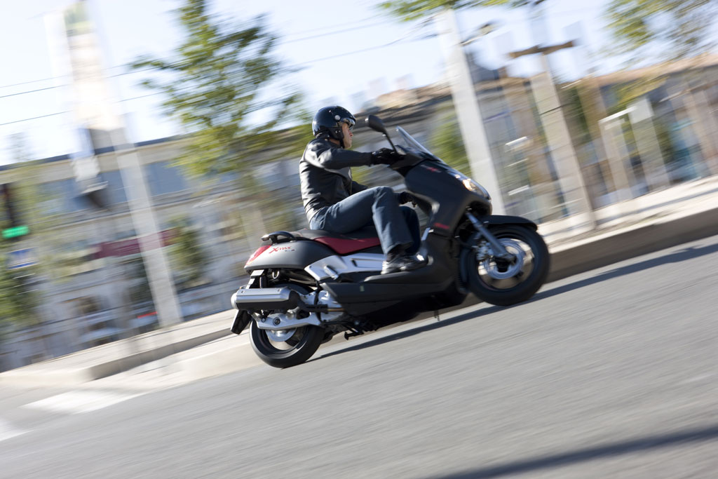 Honda und Yamaha auf der EICMA: Japanische Rollerneuheiten in Italien 