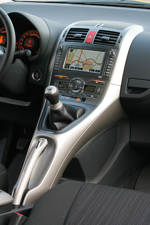 Neuer Benzinmotor für Toyota Auris 