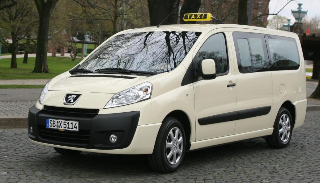 Peugeot auf der Taxi-Messe in Köln