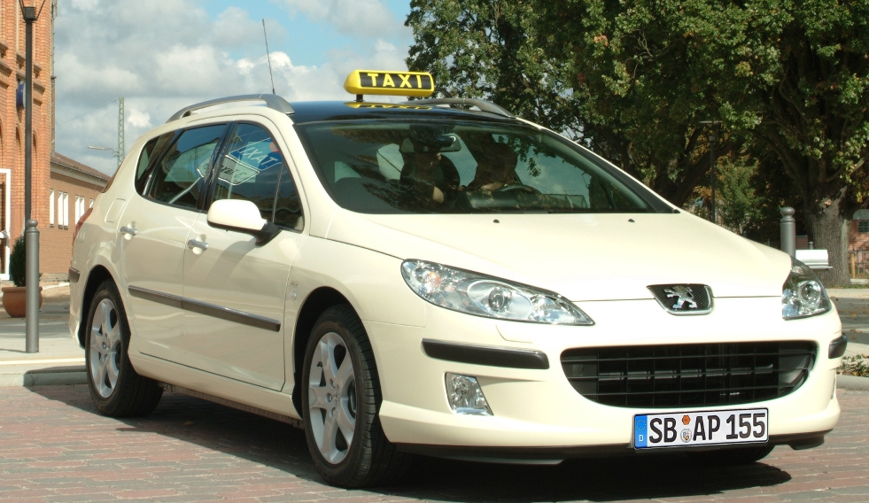 Peugeot auf der Taxi-Messe in Köln
