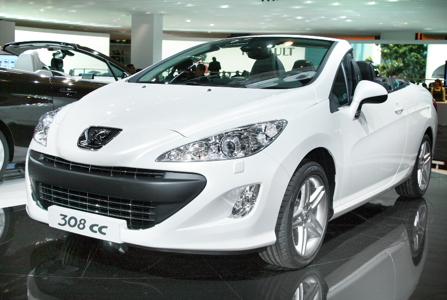 Peugeot verleiht Designpreis an Kunststudenten