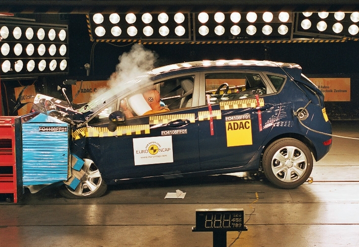 Siebenmal fünf Sterne im Crashtest