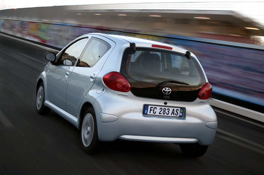 Toyota zeigt überarbeiteten Aygo in Bologna 