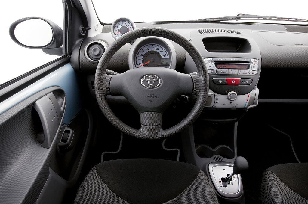 Toyota zeigt überarbeiteten Aygo in Bologna 