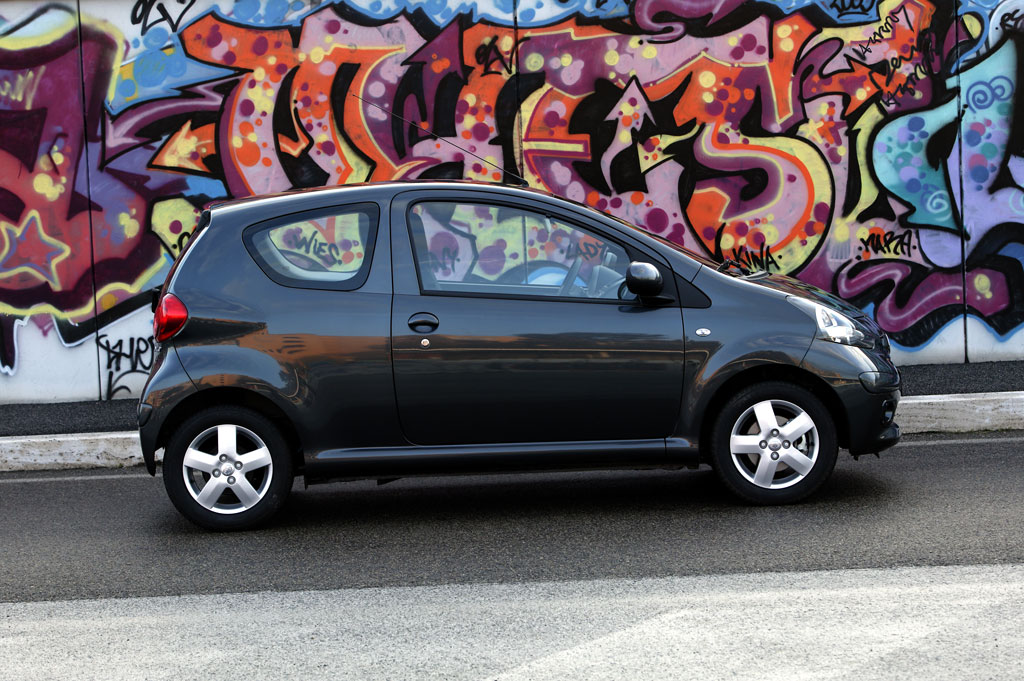 Toyota zeigt überarbeiteten Aygo in Bologna 