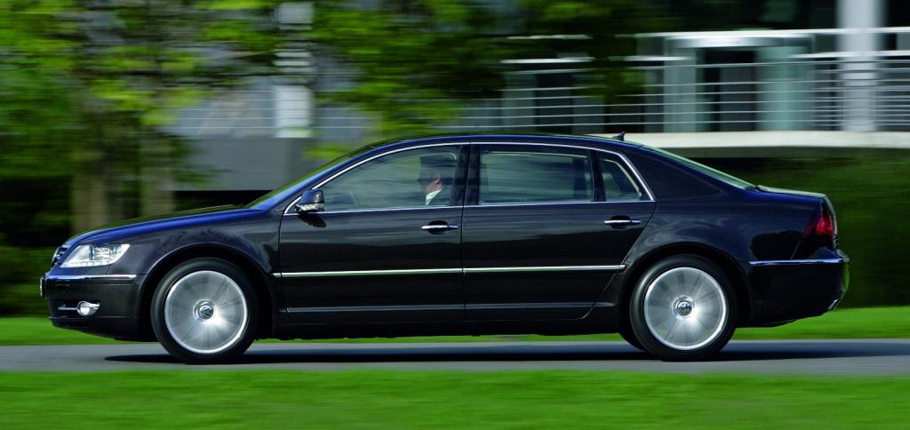 VW Phaeton mit mehr Leistung für Infotainment und Antrieb