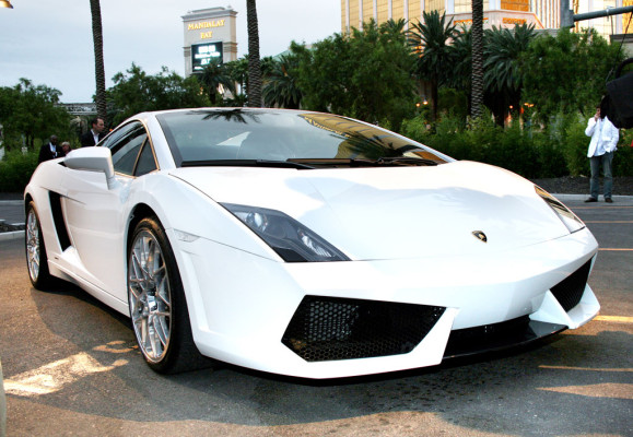Video: Lamborghini Gallardo LP 560-4 