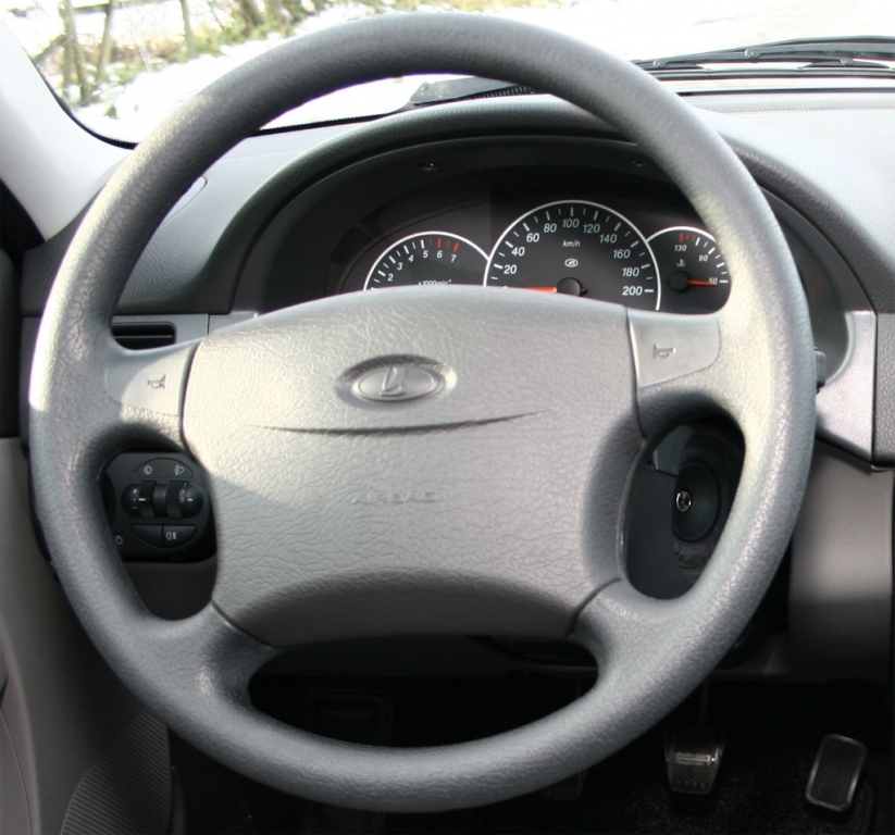 Vorstellung Lada Priora 2172: Erstmals ABS an Bord 