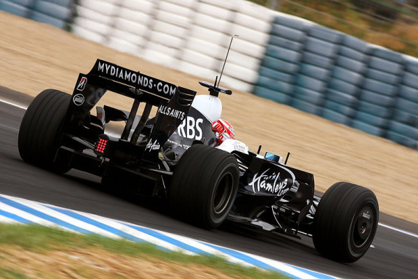 Williams führt neuen Frontflügel aus: Ein Shakedown am Kemble Airfield