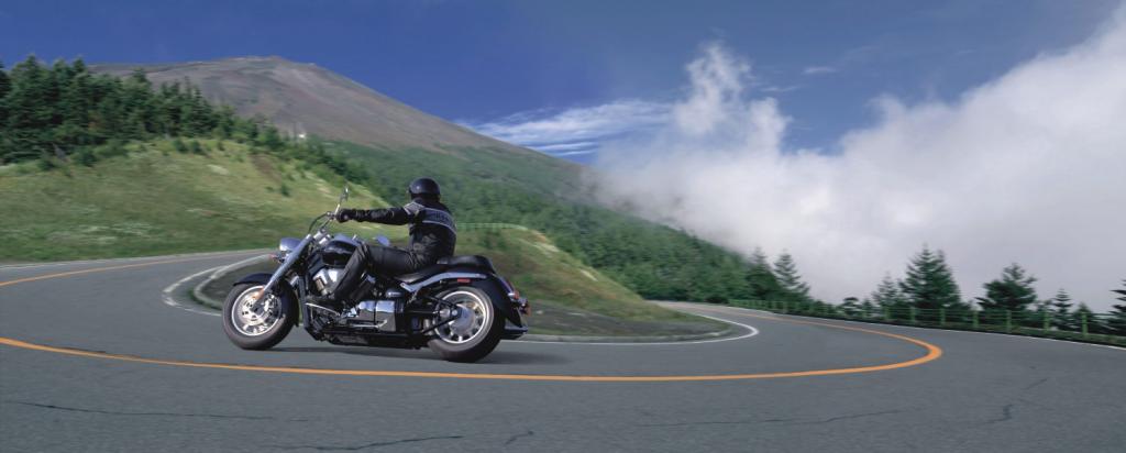 Fahrbericht Suzuki Intruder C 1800 R: King-size-Cruiser aus Japan 