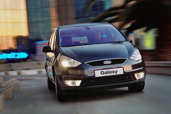 Ford Galaxy überzeugt bei Vergleichstest 