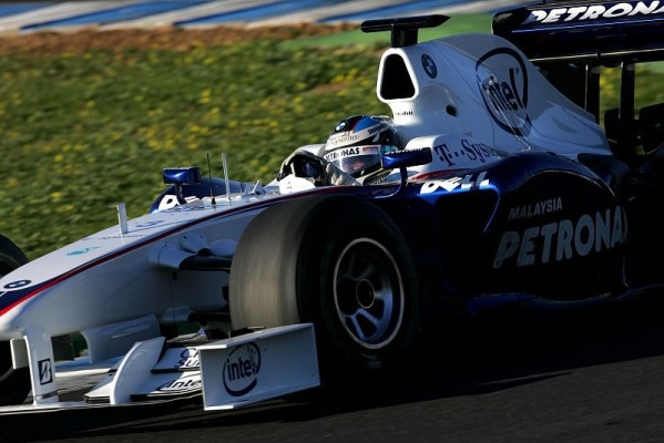 Heidfeld und die Reifen: Das Heck bricht aus