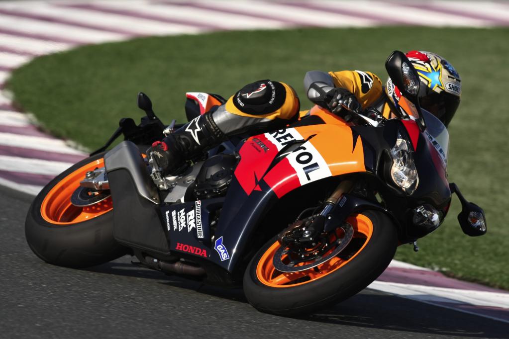 Honda Fireblade mit Combined ABS: Supersport? Aber sicher! 