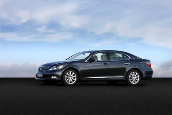 Lexus LS 460 AWD: Leiser Luxus mit Allrad 
