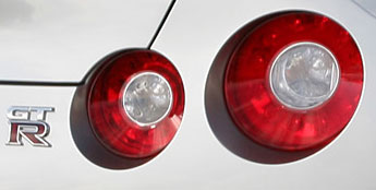 Produktion des Nissan GT-R für Europa beginnt