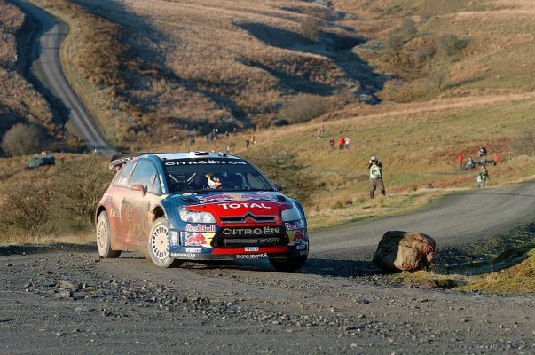 Rallye Wales: 3. Tag: Mit vier Bestzeiten zum Sieg