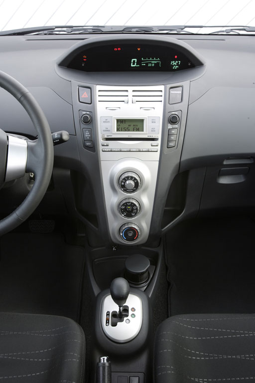 Toyota Yaris rollt sparsamer ins neue Jahr 