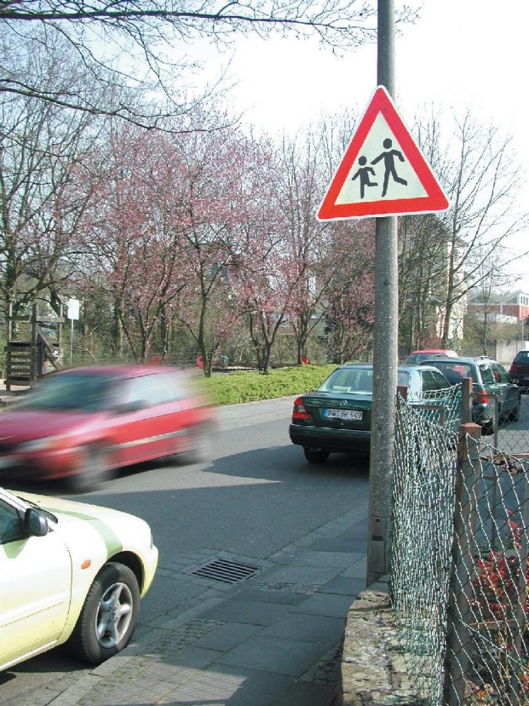 Umfrage: Was im Stadtverkehr nervt 